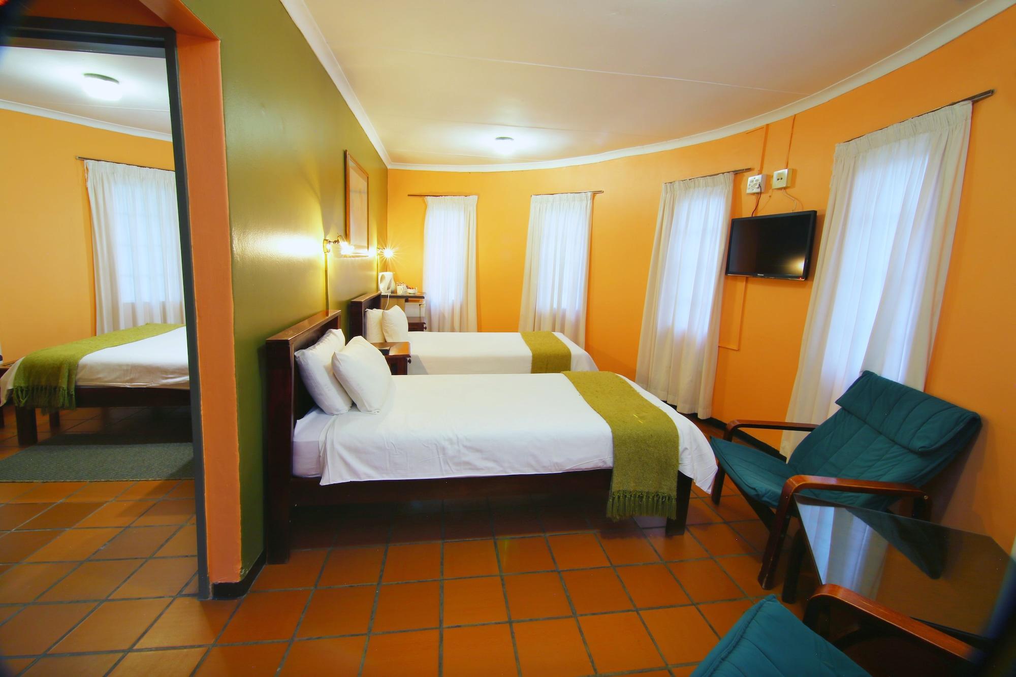 Kalahari Arms Hotel Khemsbok Esterno foto