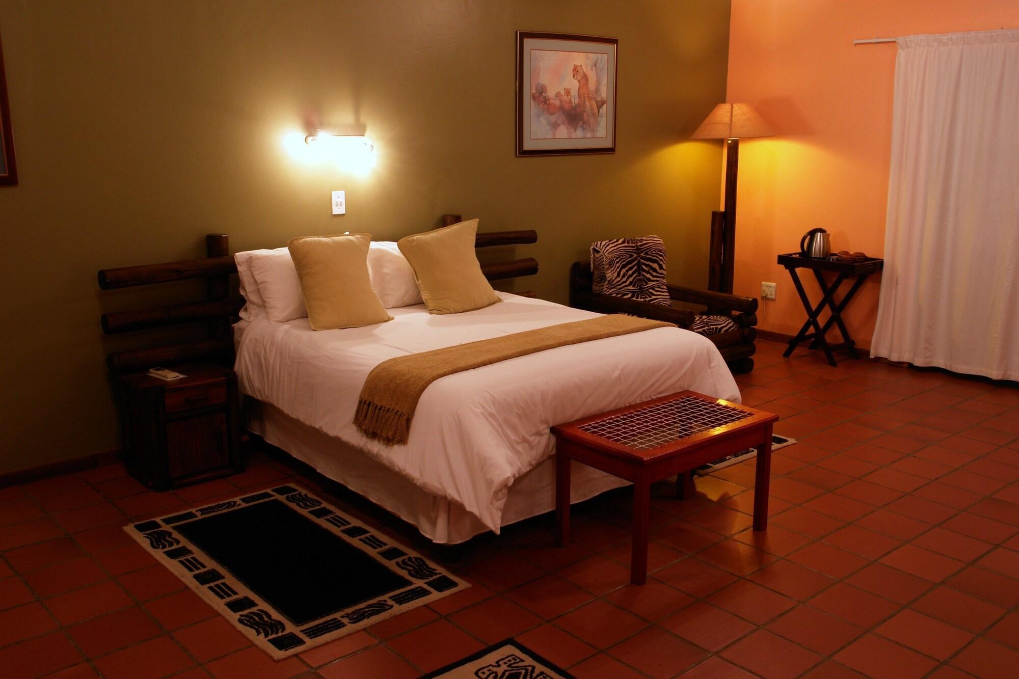 Kalahari Arms Hotel Khemsbok Esterno foto