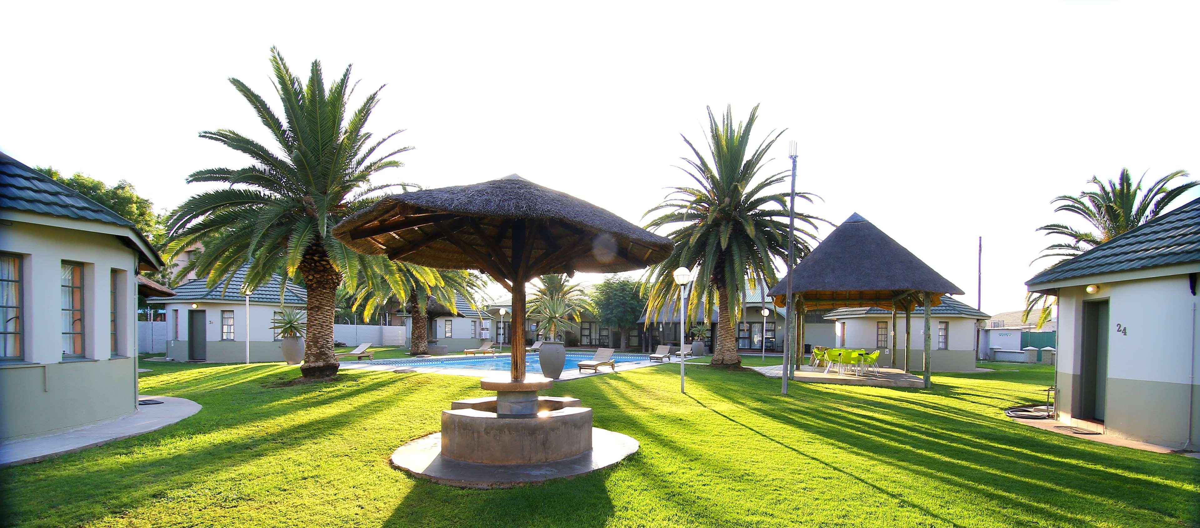 Kalahari Arms Hotel Khemsbok Esterno foto