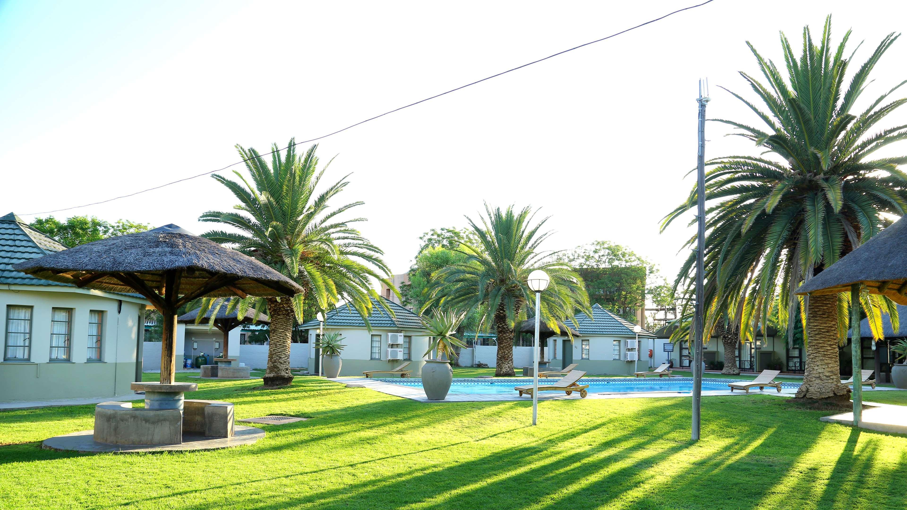 Kalahari Arms Hotel Khemsbok Esterno foto