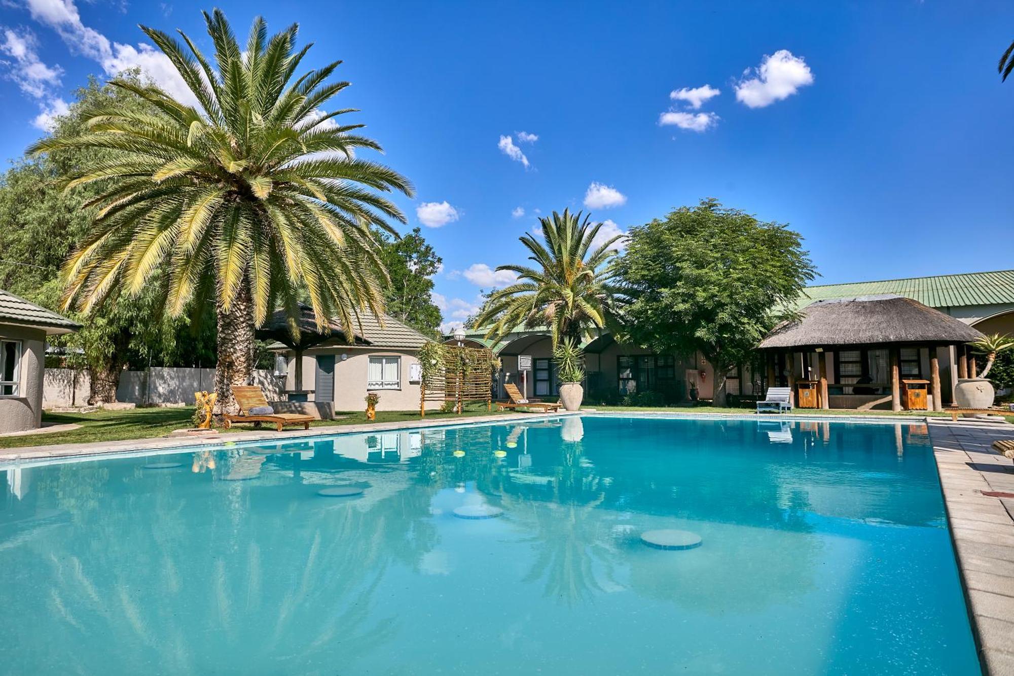 Kalahari Arms Hotel Khemsbok Esterno foto